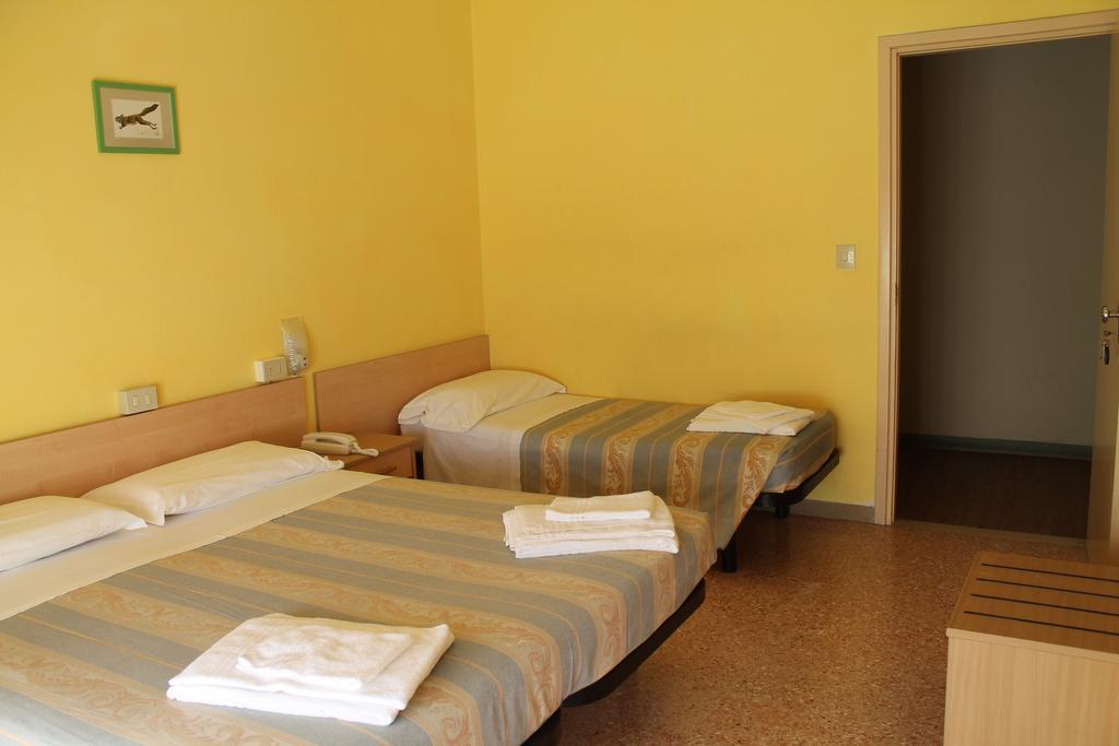 Hotel Ninfea Cervia Ngoại thất bức ảnh