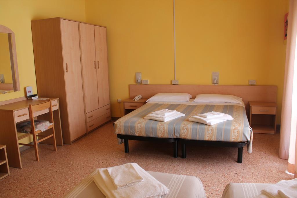 Hotel Ninfea Cervia Ngoại thất bức ảnh