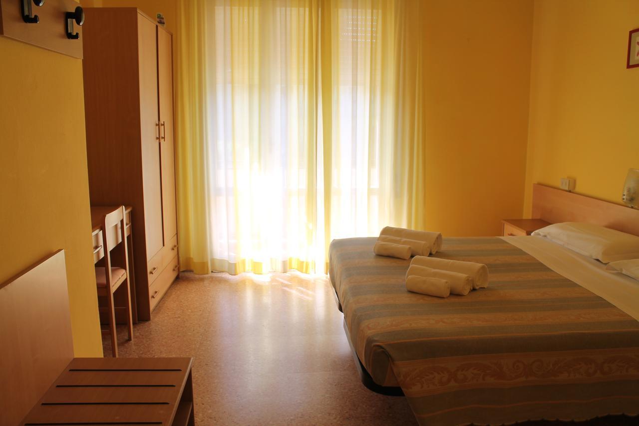 Hotel Ninfea Cervia Ngoại thất bức ảnh